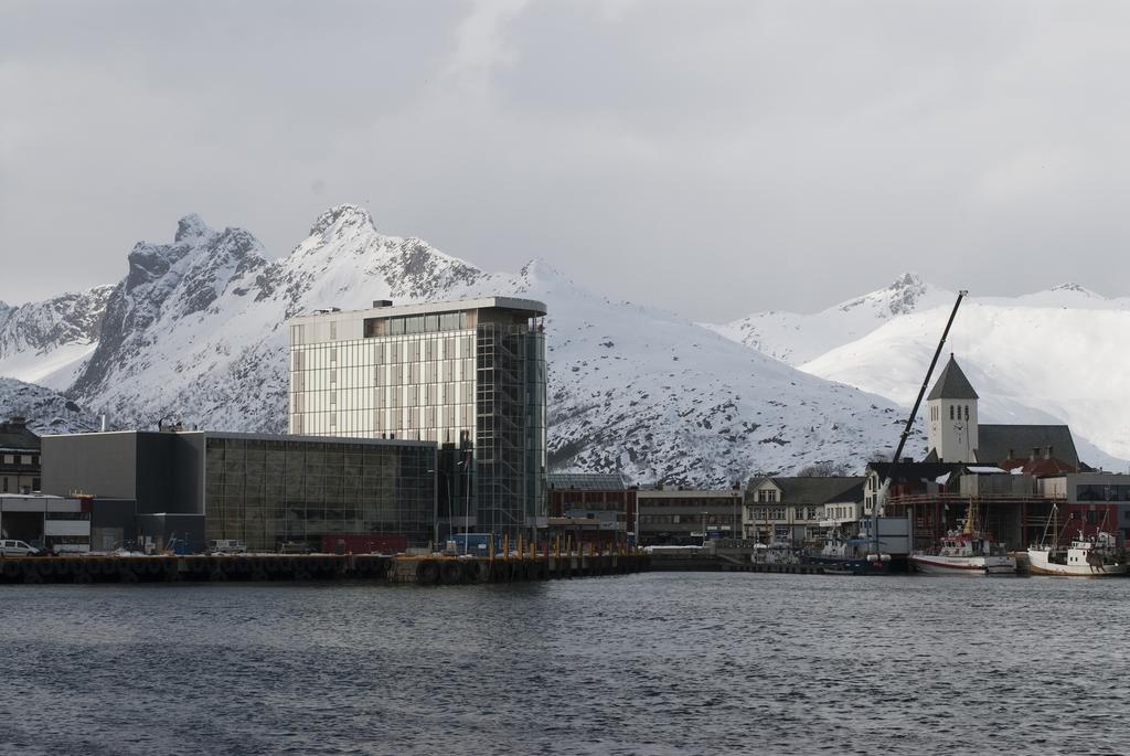 Thon Hotel Lofoten Svolvær Exterior foto